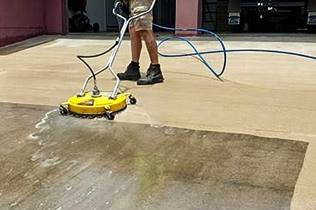 gutter - cleaning - process-bayswater-north.jpg