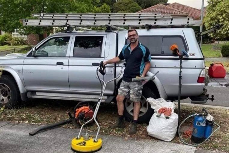 Eco Green Gutter cleaning service in Bayswater North